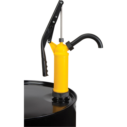Pompe &agrave; baril de type levier, Polypropyl&egrave;ne, 14 oz/course, Pour barils de 5-55 gal. Absolute Business Supply