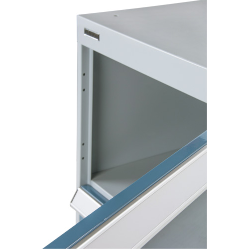&eacute;tabli &agrave; deux portes sur pi&eacute;destal, 28" h x 18" l x 21" p Absolute Business Supply