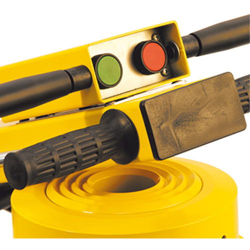 Cric Mammut, 110 tonnes, Air comprim&eacute;/hydraulique Absolute Business Supply