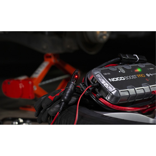 Survolteur pour batterie GB150 Boost Pro Absolute Business Supply