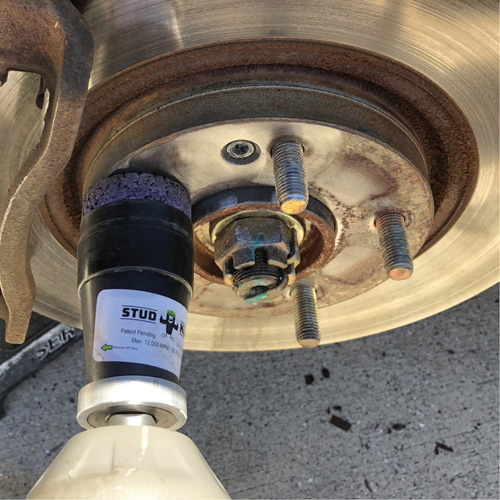 STUD KLEEN Impact-Driven Hub, Stud & Wheel Cleaning Tool Absolute Business Supply