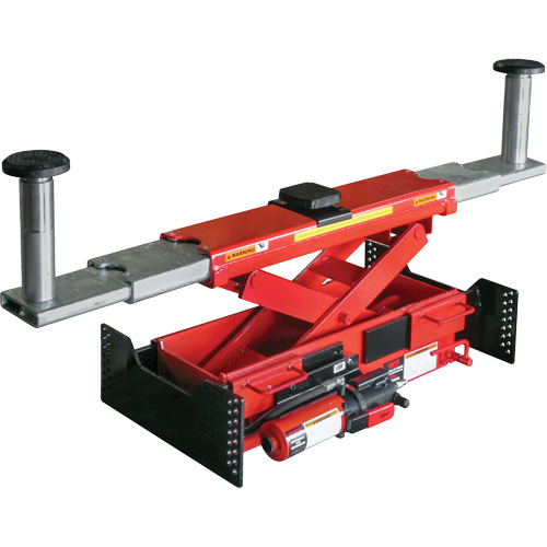 Pont &eacute;l&eacute;vateur &eacute;troit &agrave; rouleaux, actionn&eacute; par pompe air/hydraulique Absolute Business Supply