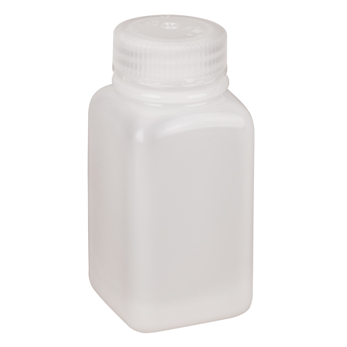 Bouteilles peu encombrantes &agrave; prise facile, Carr&eacute;e, 6 oz, Plastique Absolute Business Supply