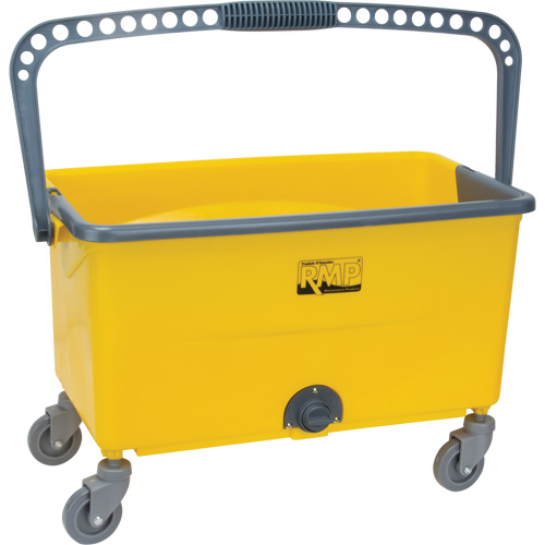Seau et essoreuse pour vadrouille en microfibres, Passoire, 11 gal. US (44 pintes), Jaune Absolute Business Supply