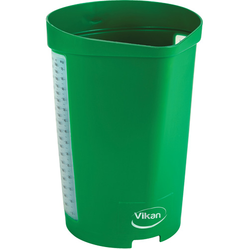 Cruche gradu&eacute;e, Plastique, Vert, 65 oz Absolute Business Supply