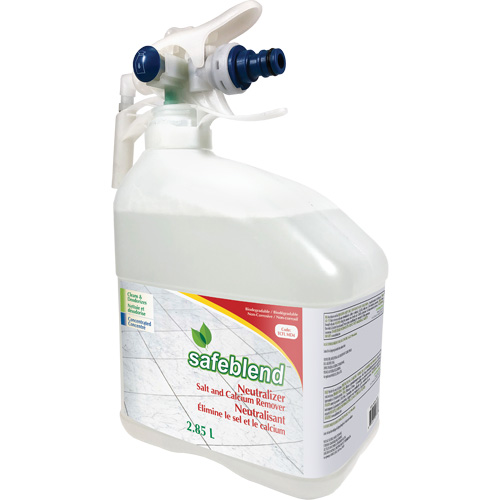 Produit concentr&eacute; pour d&eacute;tartrer, nettoyer et d&eacute;poussi&eacute;rer, Cruche, 4 L Absolute Business Supply