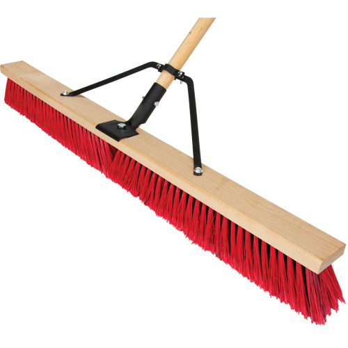 Balai-brosse &agrave; manche renforc&eacute;, 36", Moyen, Soies PVC Absolute Business Supply
