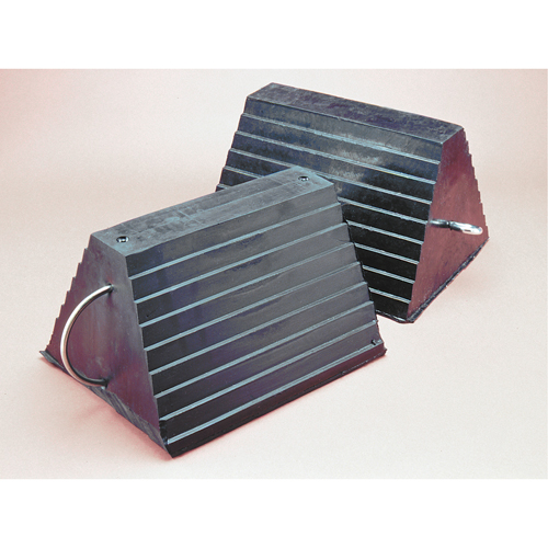 Cale de roue, 9" x 8" x 6", Noir Absolute Business Supply