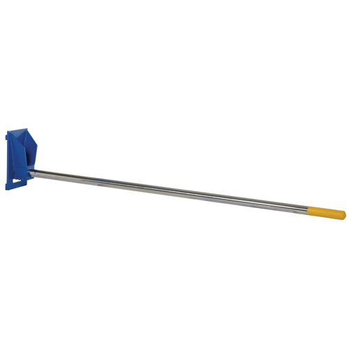 Fl&egrave;che de chariot &eacute;l&eacute;vateur pour tapis, 108-1/2" longueur, Install&eacute; sur tablier, Capacit&eacute; de 2500 lb Absolute Business Supply