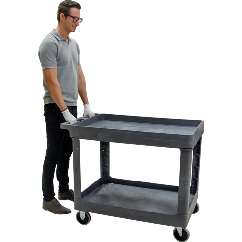 Chariot utilitaire pour l'entretien, 2 tiers, 24-5/8" x 32-1/2" x 40", Capacit&eacute; 550 lb Absolute Business Supply
