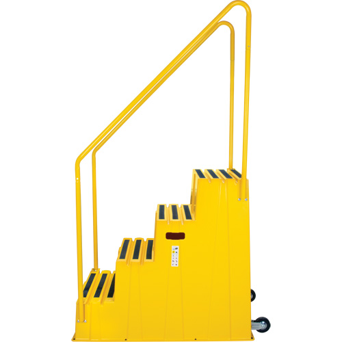 Escabeau industriel, 4 marches, 44" x 22-1/4" x Hauteur 65-1/8" Absolute Business Supply