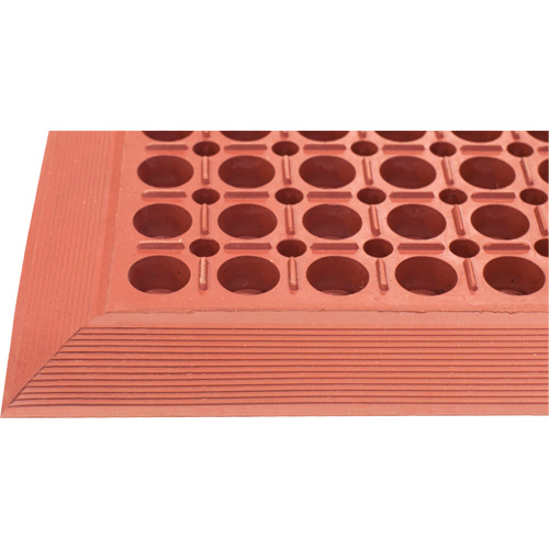 Competitor Series Mats, Slotted, 3' x 5' x 7/8", Orange, Natural Rubber Absolute Business Supply