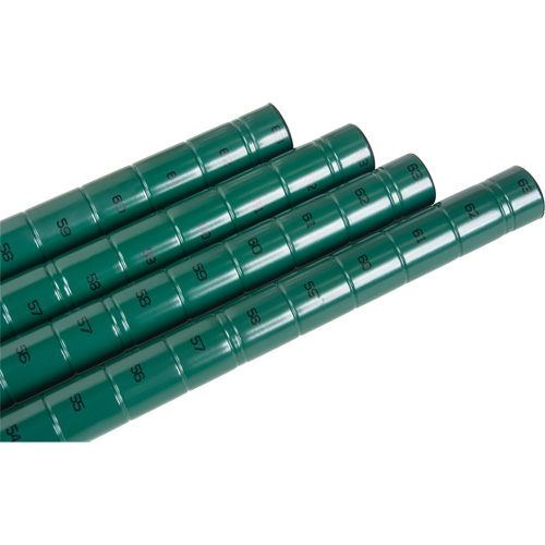 Montant pour &eacute;tag&egrave;re robuste en treillis m&eacute;tallique au fini &eacute;poxy vert Absolute Business Supply