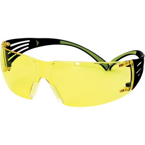 Lunettes de s&eacute;curit&eacute; SecureFit s&eacute;rie 400, Lentille Ambr&eacute;e, Antibu&eacute;e/Anti-&eacute;gratignures, ANSI Z87+/R&eacute;pond ou surpasse la norme CSA Z94.3 Absolute Business Supply