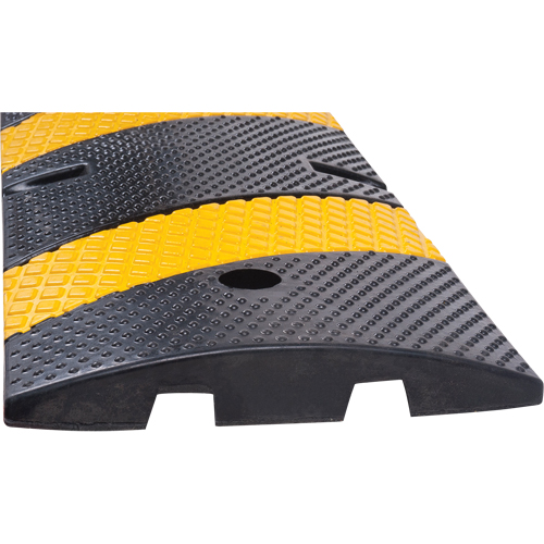 Bosses de d&eacute;c&eacute;l&eacute;ration, Caoutchouc, 6' lo x 11-3/4" la x 2" h Absolute Business Supply