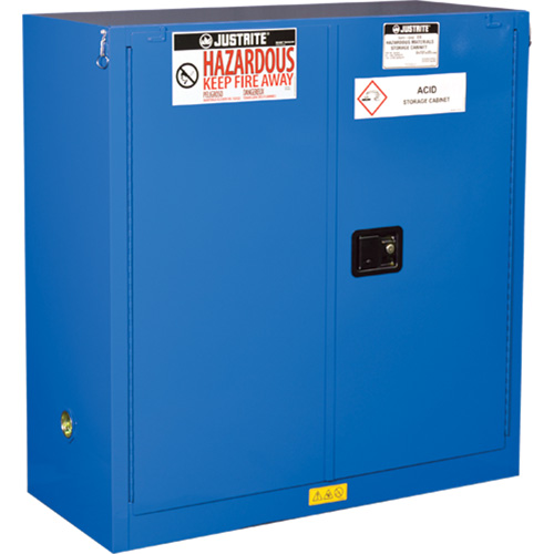 Armoires doubl&eacute;es pour rangement de mati&egrave;res dangereuses Chem-Cor, 30 gal., 43" x 44" x 18" Absolute Business Supply