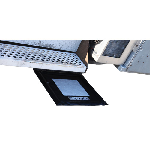 Drip Defender Spill Collection Pad, Oil Only, 15" x 13", 0.2 gal. Absorbancy Absolute Business Supply
