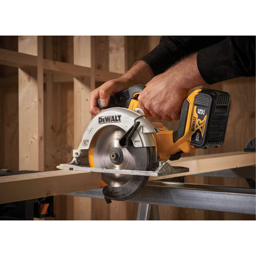 Max* Brushless Cordless Circular Saw Kit, 6-1/2", 20 V Absolute Business Supply