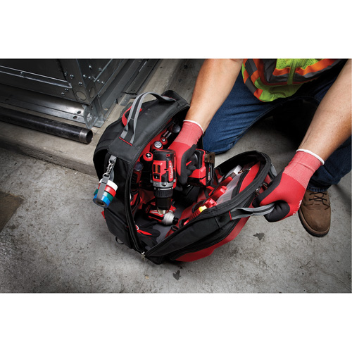 Sac &agrave; dos Packout, 15-3/4" lo x 11-4/5" la, Noir/Rouge, Balistique Absolute Business Supply