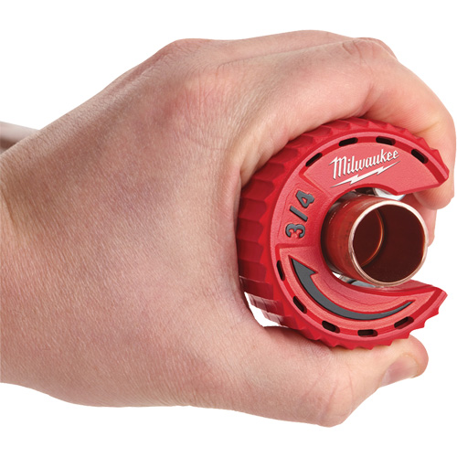Coupe-tubes pour espaces restreints, Capacit&eacute; de 3/4" Absolute Business Supply
