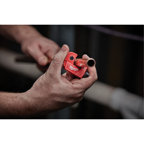 Mini coupe-tubes pour cuivre, Capacit&eacute; de 1/2" Absolute Business Supply