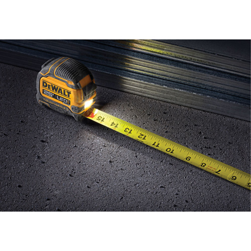 Ruban &agrave; mesurer &agrave; lampe DEL TOUGHSERIES, 25' Absolute Business Supply