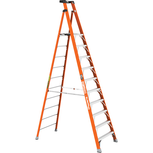 Escabeau avec plateforme Safespace, 10', Cap. De 300 lb Absolute Business Supply