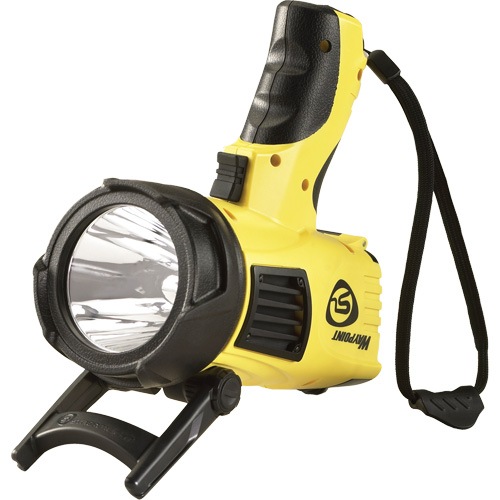 Projecteurs style pistolet Waypoint, DEL, 550 Lumens, Piles C Absolute Business Supply