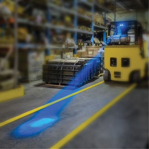 &eacute;clairage arri&egrave;re pour chariot &eacute;l&eacute;vateur Absolute Business Supply