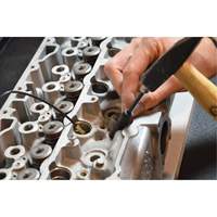 Trousse d'extracteur dembouts de bougies de pr&eacute;chauffage Absolute Business Supply