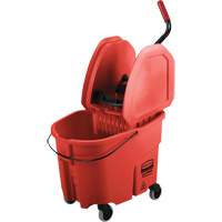 Ensemble de seau pour vadrouille et essoreuse WaveBrake, Pression vers le bas, 8,75 gal. US (35 pintes), Rouge Absolute Business Supply