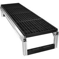 Trousse de plateforme de travail modulaire en aluminium &agrave; drainage ouvert FOUNDATION, 18" la x 72" pr, Capacit&eacute; de 400 lb, Enti&egrave;rement soud&eacute; Absolute Business Supply