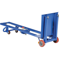 Empileur &agrave; plateforme, M&eacute;canisme Treuil manuel, Capacit&eacute; de 400 lb, Levage max de 58" Absolute Business Supply