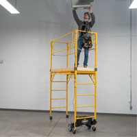 Syst&egrave;me de motorisation pour &eacute;chafaudage Climb-N-Go Absolute Business Supply