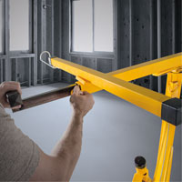 Appareils de levage pour panneaux de cloisons s&egrave;ches Absolute Business Supply
