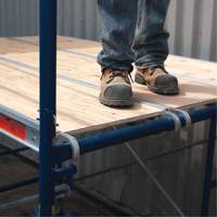 Tour d'&eacute;chafaudage compl&egrave;te avec roulettes, 69-1/2" p x 178" h Absolute Business Supply