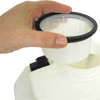 ProSeries Backpack Sprayers, 4 gal. (15.1 L) Absolute Business Supply
