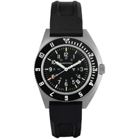 Montre Steel Navigator avec date sur ensemble bracelet en caoutchouc noir de trois morceaux, Num&eacute;rique, &agrave; piles, 41 mm, Noir Absolute Business Supply
