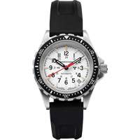 Montre automatique moyenne pour plongeur &eacute;dition arctique, Num&eacute;rique, &agrave; piles, 36 mm, Noir Absolute Business Supply