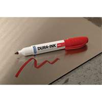Marqueur Dura-Ink no 55, Rouge, Pointe Ciseau Absolute Business Supply