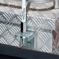 Support porte-drapeau Safety Whip Absolute Business Supply