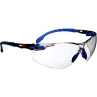 Lunettes de s&eacute;curit&eacute; Solus avec lentille Scotchgard, Lentille Int&eacute;rieur/ext&eacute;rieur, Antibu&eacute;e, R&eacute;pond ou surpasse la norme CSA Z94.3 Absolute Business Supply
