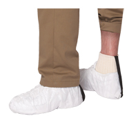 Couvre-chaussures ProShield 30, T-Grand, Polypropyl&egrave;ne, Blanc Absolute Business Supply
