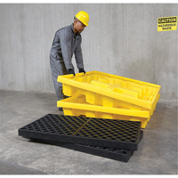 Ultra-Spill Pallet emboitable, 4 barils, Capacit&eacute; de d&eacute;versement 66 gal. US, 51" x 51" x 10" Absolute Business Supply