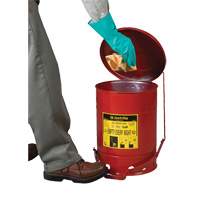 Contenants pour d&eacute;chets huileux, Homologu&eacute; FM/List&eacute; UL, 21 gal. US, Rouge Absolute Business Supply