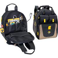 Sac &agrave; dos avec prises de recharge pour appareils &eacute;lectroniques, 15" lo x 10-1/2" la, Noir, Polyester Absolute Business Supply
