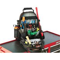 Sac &agrave; dos pour outils 5843 Arsenal, 13-1/2" lo x 8-1/2" la, Noir, Polyester Absolute Business Supply