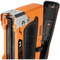 Agrafeuse pour c&acirc;blage libre, Agrafes 5/16"/1/4"/11/32" Absolute Business Supply