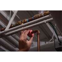 Coupe-tubes pour espaces restreints, Capacit&eacute; de 1/2" Absolute Business Supply