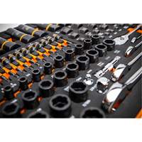 Jeu d'outils pour m&eacute;canicien Bolt Biter dans un plateau de rangement en mousse 97 mcx Absolute Business Supply